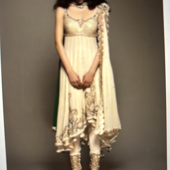 Pam Mehta luxury wear salwar kameez size 0 - Picture 13 of 13